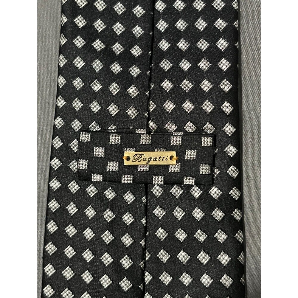 Bugatti 100% Silk Tie Black Silver Geometric 57x4 Wide Classic Neck Tie